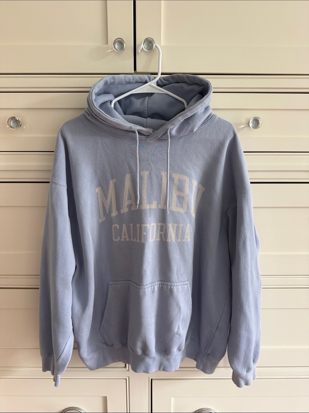 Brandy Melville Malibu Hoodie